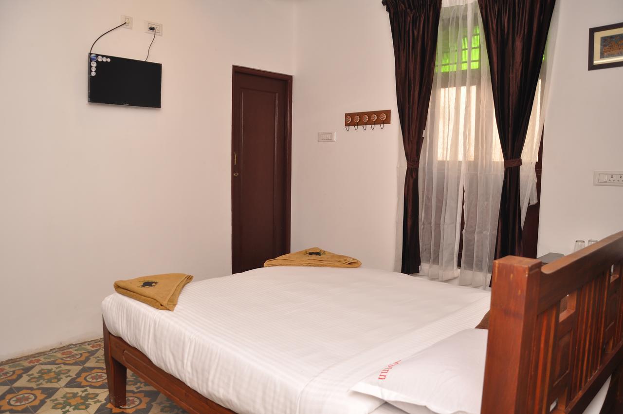 Rams Inn Thanjavur Esterno foto