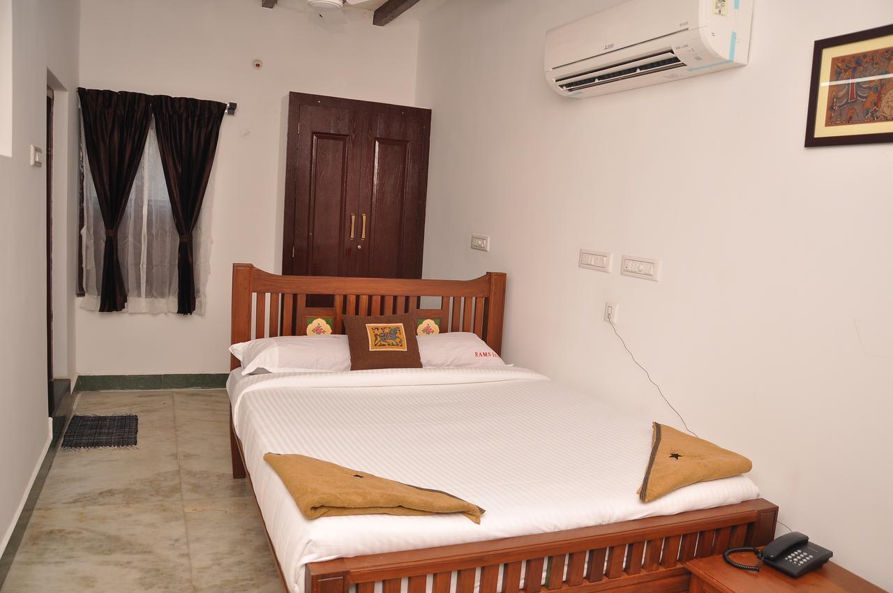 Rams Inn Thanjavur Esterno foto