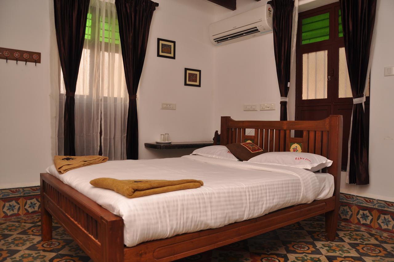 Rams Inn Thanjavur Esterno foto